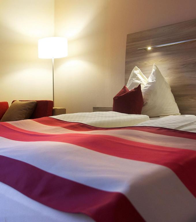 Hotel Rheinterrasse Benrath Dusseldorf Room photo